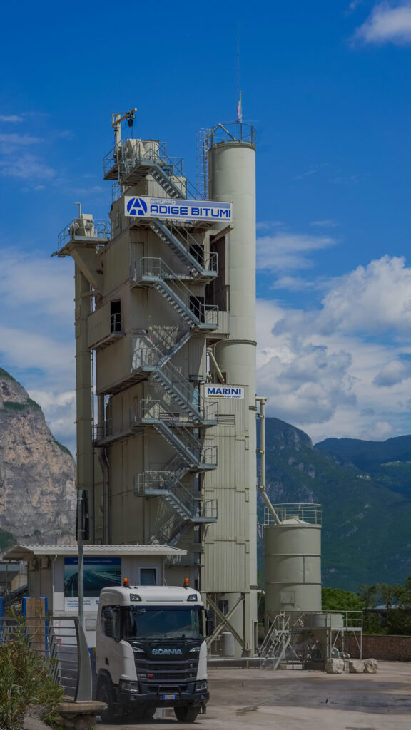 CAM strade, Gruppo Adige Bitumi